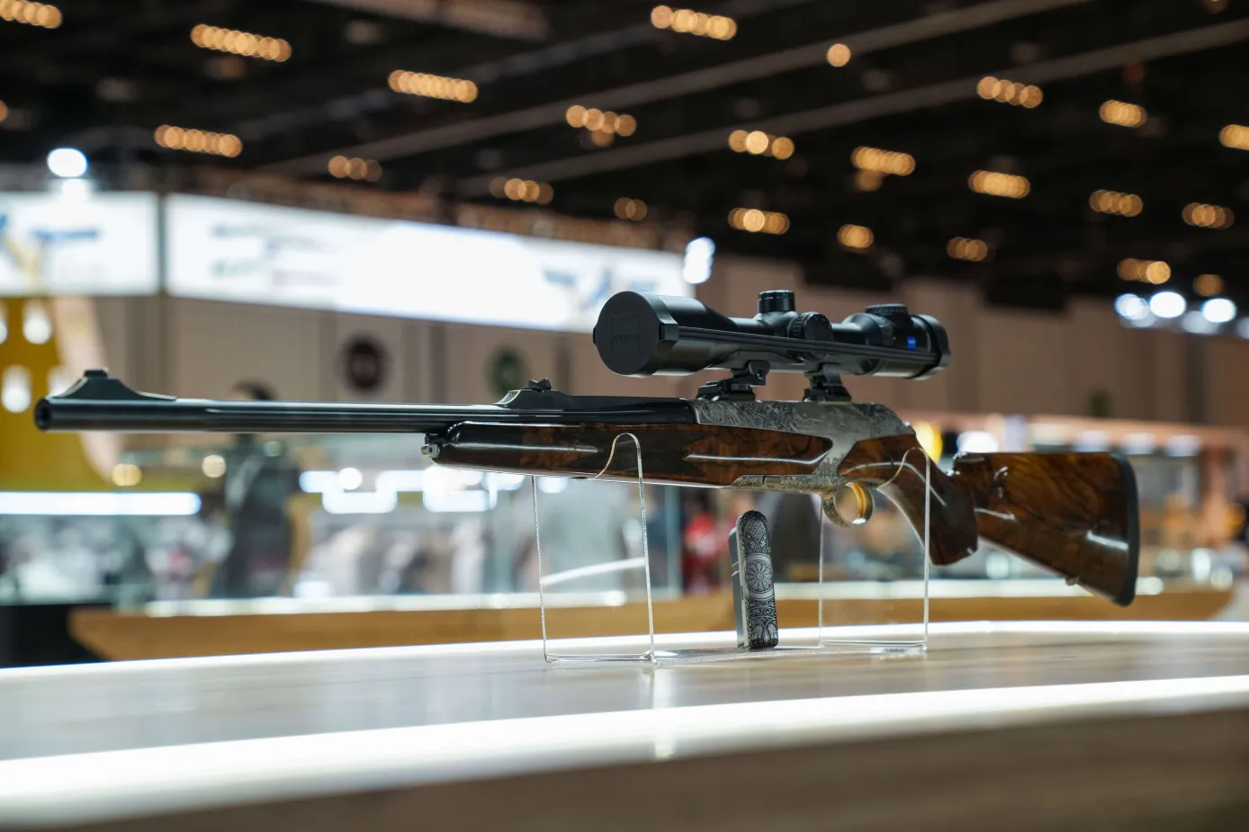 CARACAL unveils three luxury hunting rifles featuring hand-engraved motifs 